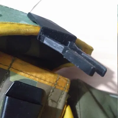 Buckle đực thay thế cho túi đạn kiểu M1967 (aftermarket)