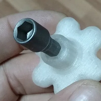 Giá đỡ bit (Držák na bity)