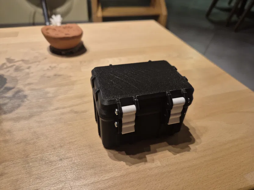 Hộp Rugged đựng pin Nikon EN-EL25 và thẻ SD/microSD - Image 2