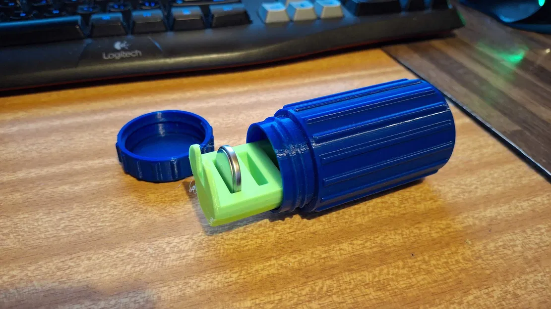 Khay và hũ đựng pin CR2032 - Image 2