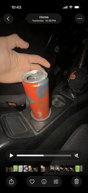 Giá đỡ/adapter cup holder Red Bull cho Miata - Image 3