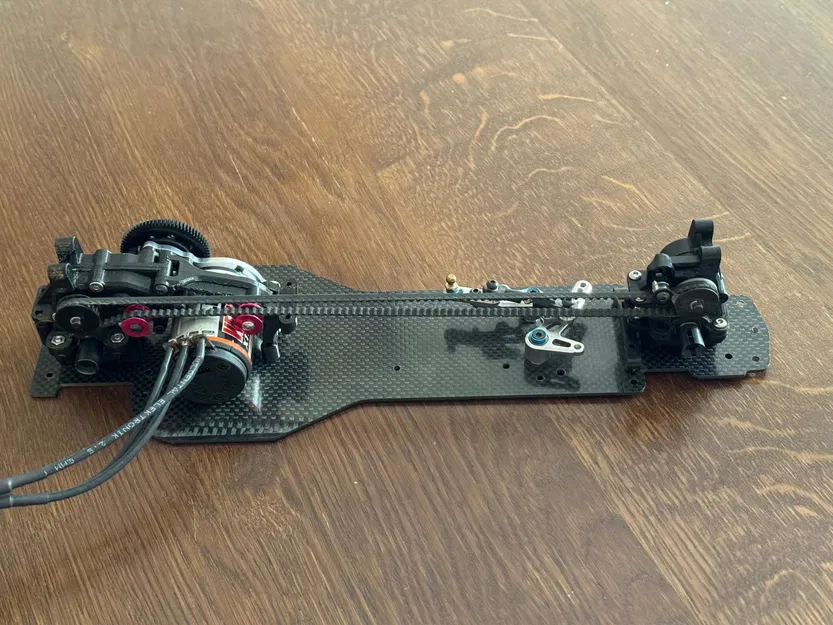 Chuyển motor ra sau cho Tamiya XV-01 (Rear motor conversion) - Image 1