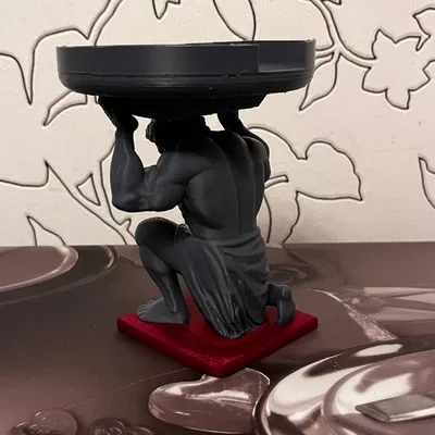 Alisa Mini 3 – Tượng đỡ (Stand) trưng bày