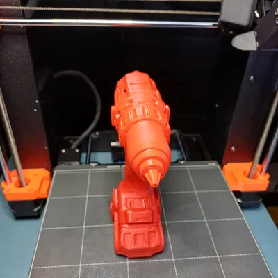 AKU Vrtací šroubovák (Máy khoan/vặn vít pin)