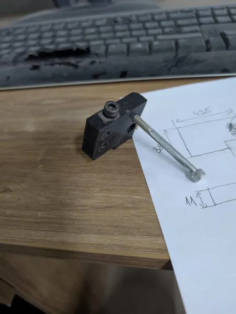 Guide / edge pressing - Máy dán cạnh HASMAK 612s (edge application) v02 - Image 3