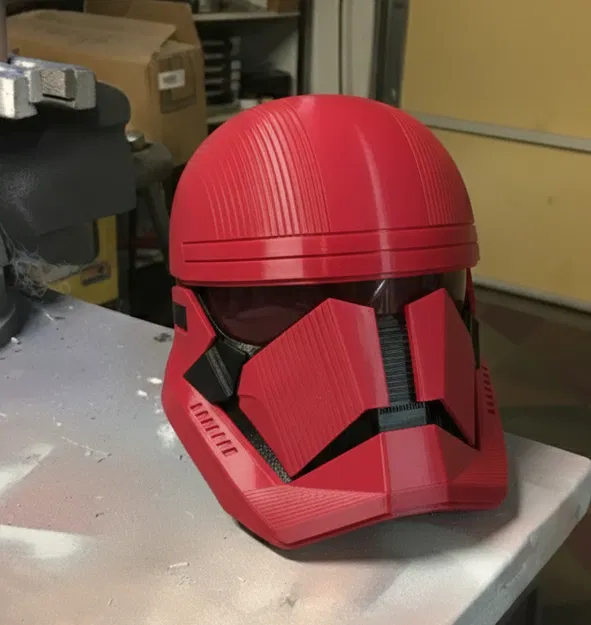 Nón bảo hiểm Sith Trooper (Sith Trooper helmet) - Image 1