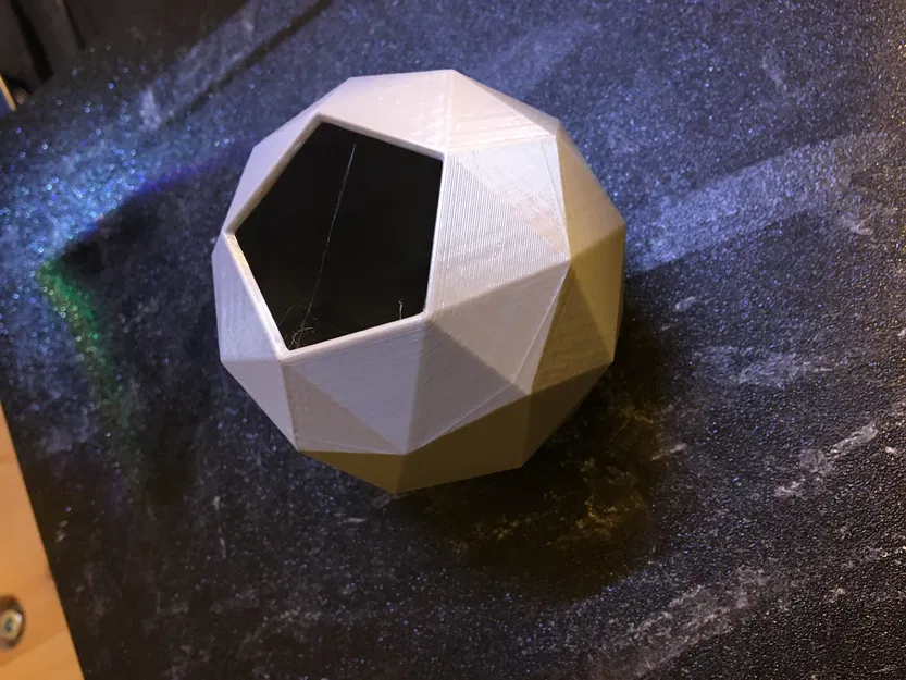 Bình cây (plants vase) thiết kế tam giác - Image 6