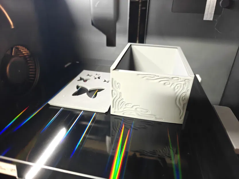 Hộp có bươm bướm - Image 6