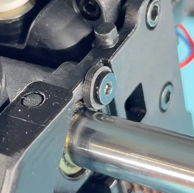 K1 - Chốt giữ bushing ray trục X (X axis rail bushing retainer)