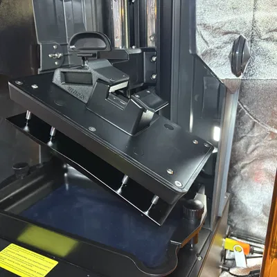 Giá đỡ print bed vặn vít cho Elegoo Saturn 4/4 Ultra/4 Ultra 16K