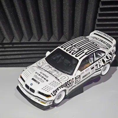 Bệ đỡ cho JP Performance The Bavarian Legend (E36) – dựng xe nghiêng