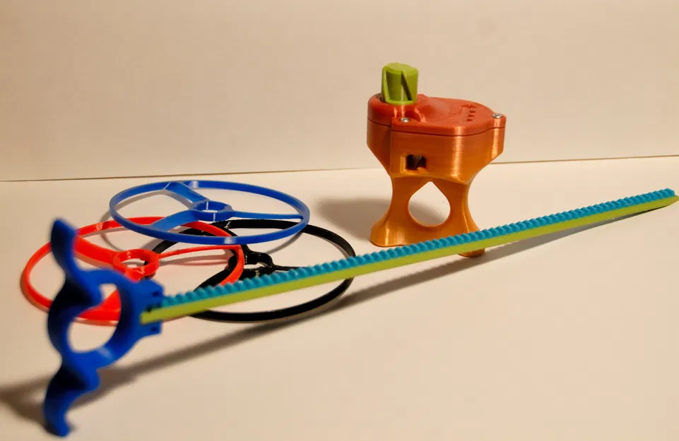 Triplecopter – Đồ chơi bánh răng 3 cánh quạt bay - Image 2