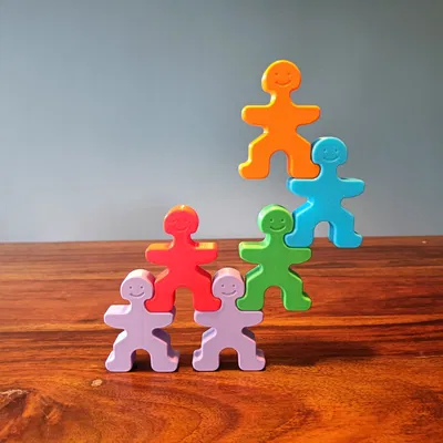 Nhào Lộn Giữ Thăng Bằng – Trò Chơi Kỹ Năng Cho Bé