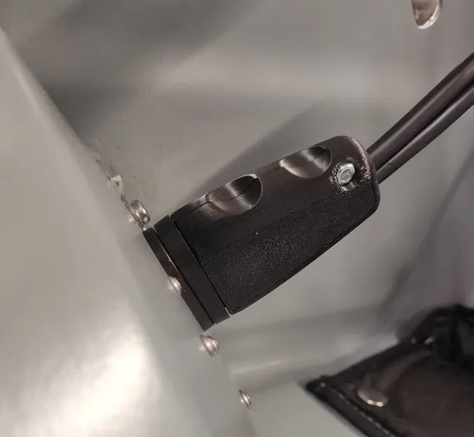 Vỏ (Gehäuse) cho giắc sạc (Ladestecker) - Image 1