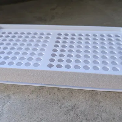 Khay để bình xà phòng và kệ nước rửa chén thoát nước cho bồn rửa