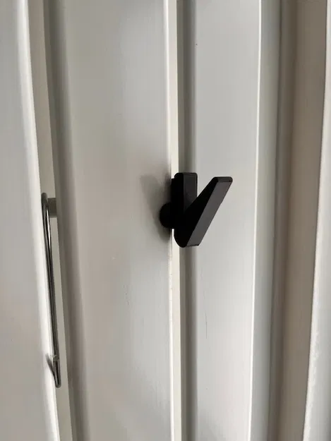 Móc treo khăn cho máy sưởi phòng tắm - Image 1