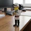 Kapitan Bomba – Tượng Figurine để bàn (Spool Keeper) phong cách Cartoon - Thumbnail 1