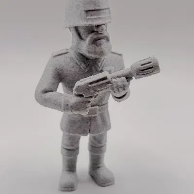 Kapitan Bomba – Tượng Figurine để bàn (Spool Keeper) phong cách Cartoon