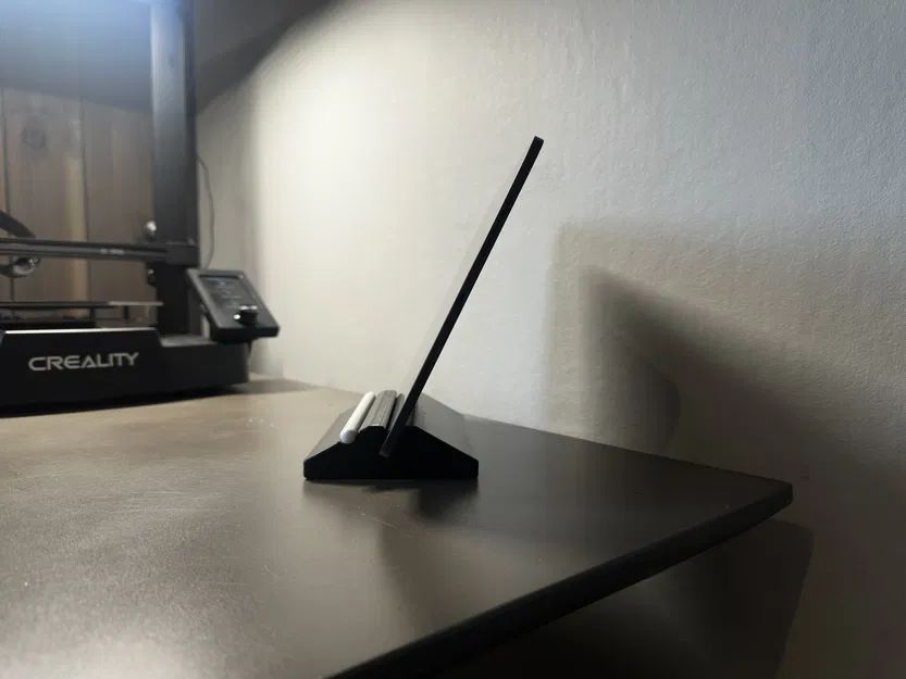 Giá đỡ Tablet kèm kệ để Stylus – đi dây sạc gọn, không cần supports - Image 2