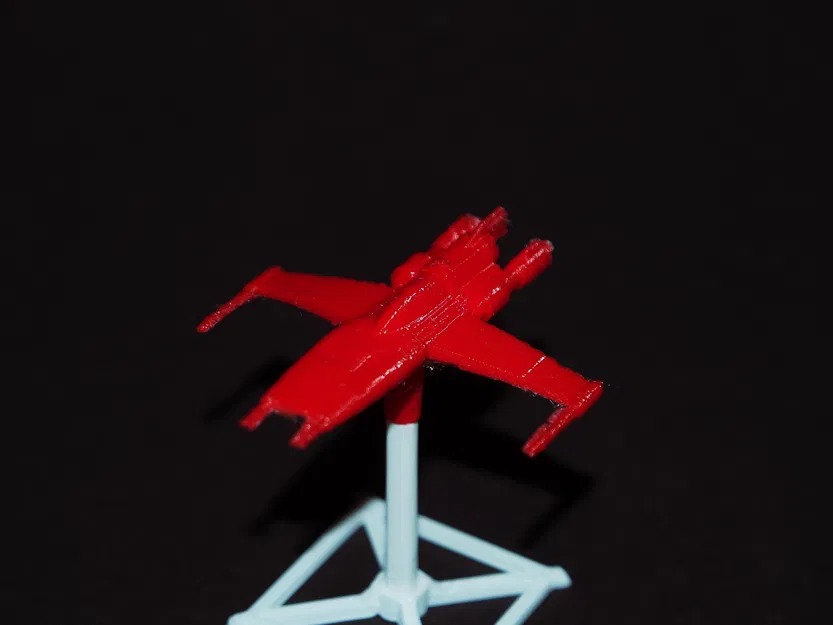 Star Wars Freya Fenris' Racer - Image 1