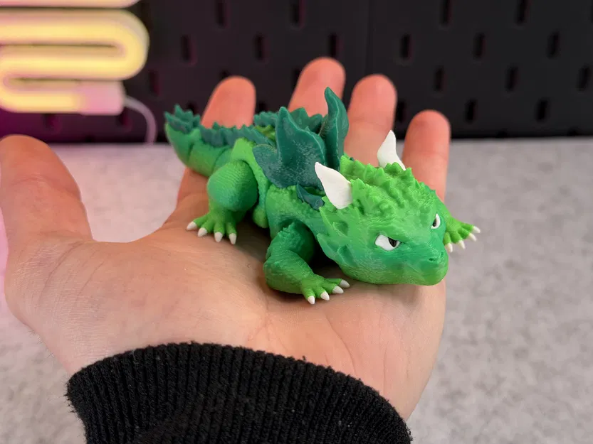 Rồng Nhỏ Khớp Nối (Articulated Small Dragon) - Image 2