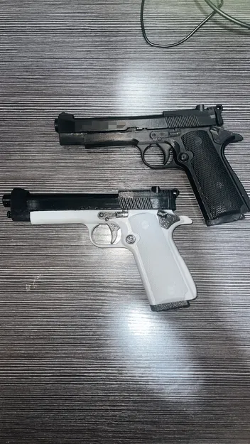 Súng lục Beretta (Prop Gun) – Mẫu in 3D mô-đun (không hoạt động) - Image 3