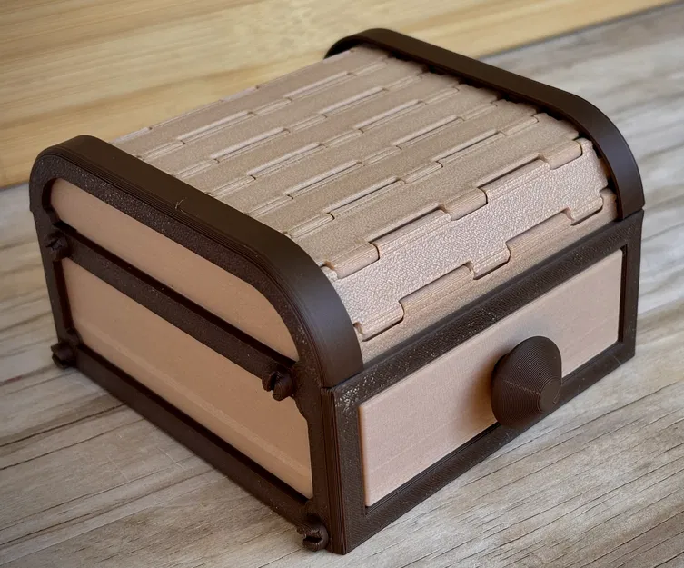 Operable Chest (Rương mở được) – Hộp lưu trữ - Image 1