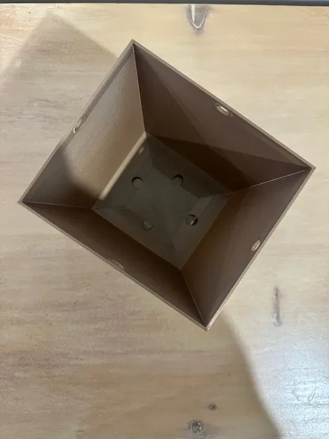 Chậu trồng cây tự tưới kèm insert tự tưới (Pot With Self-Watering Insert) - Image 7