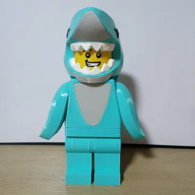 Mô hình Shark Suit Giant Minifig