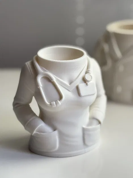 Ống Cắm Bút Áo Blouse Bác Sĩ – Organizer Bàn Làm Việc In 3D - Image 8