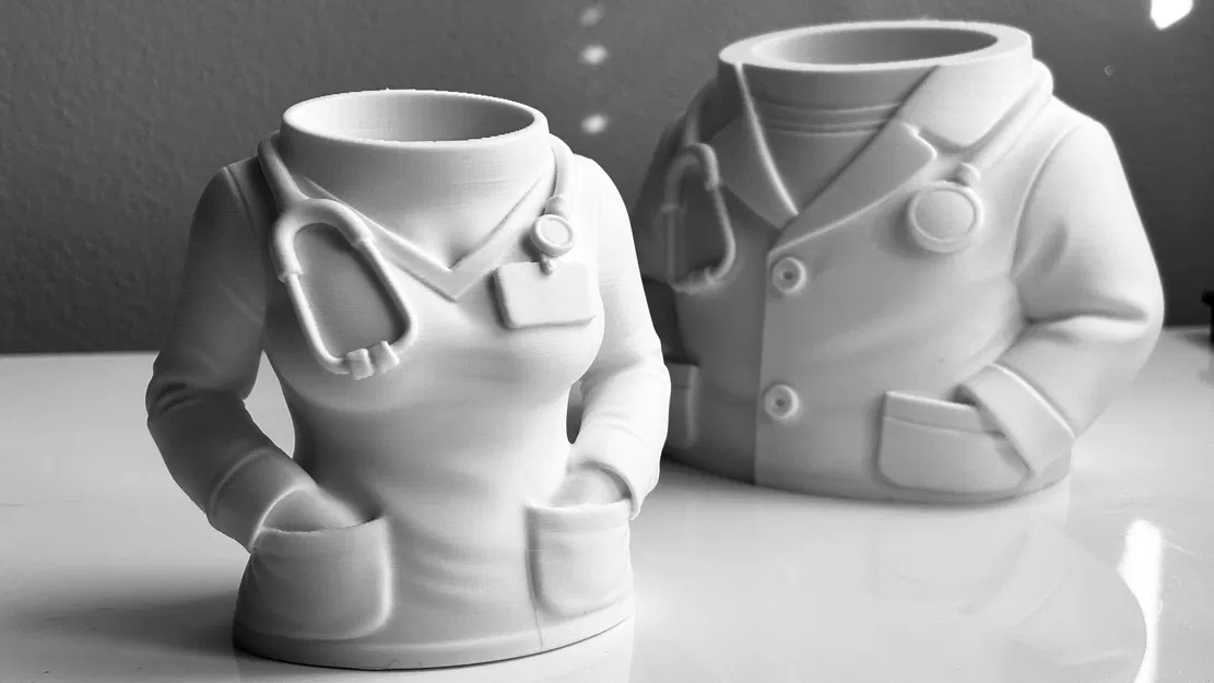 Ống Cắm Bút Áo Blouse Bác Sĩ – Organizer Bàn Làm Việc In 3D - Image 11