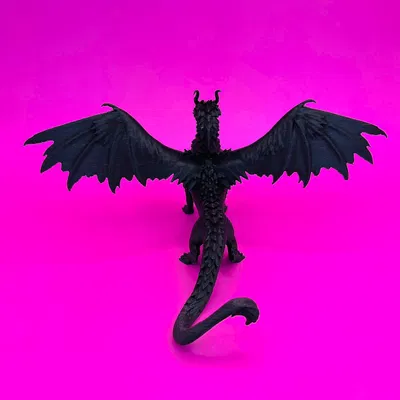 Queen Dragon – Rồng Nữ Hoàng