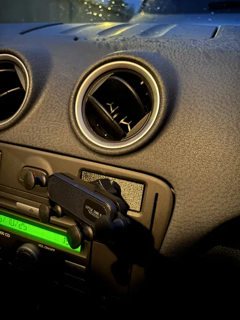 Ford Fiesta (Mark 5) - Thay khay đựng xu/Ngàm gắn điện thoại - Image 2