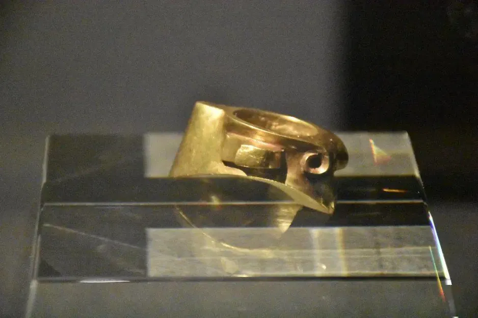 Nhẫn bắn cung đeo ngón cái Trung Hoa cổ – Vua nước Rui - Image 3