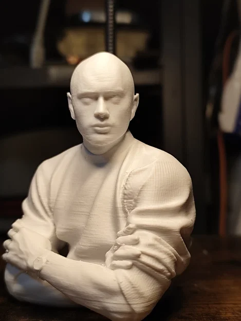 Yul Brenner - Image 1