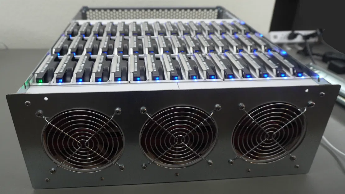 JBOD 45 ổ đĩa (sheet metal + 3D printed) - Image 1