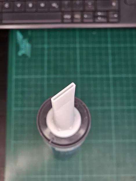 Đầu vòi dẹt cho silicone / keo dán xây dựng - Image 6