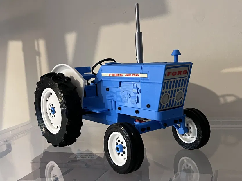OpenRC Tractor MK2.4 Ford 4000 mod - Image 2
