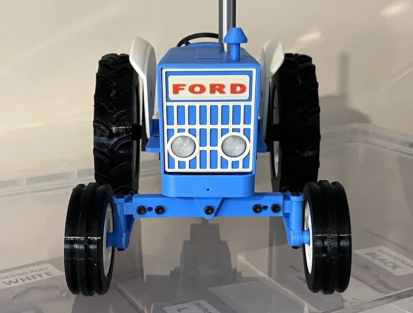 OpenRC Tractor MK2.4 Ford 4000 mod - Image 3