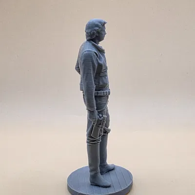 Han Solo Galaktický Pašerák – Miniature sci‑fi tay buôn lậu galactic