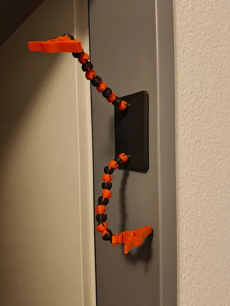 Đế Nam Châm & Tăng Trọng Lượng cho Third Hand - Image 1