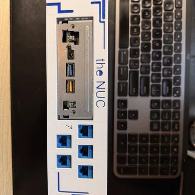 Intel NUC 7 kèm Keystone Jacks (mặt rack-mount in 3D cho rack 10")