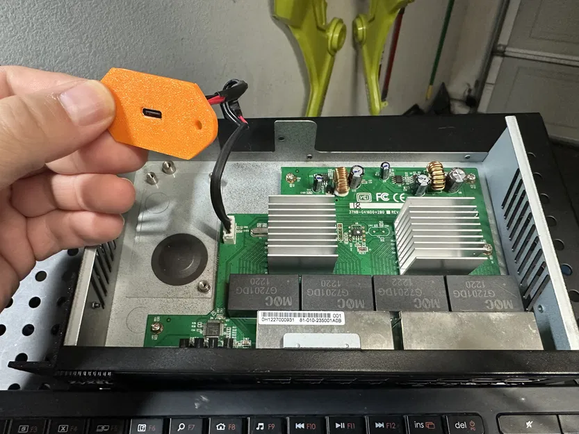 Chuyển PSU C13 sang USB-C PD (C13 PSU to USB-C PD conversion) - Image 2