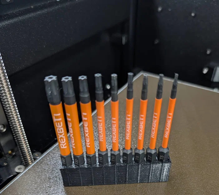 Hex Bit Holder (Giá đỡ đầu vặn hex) - Image 1