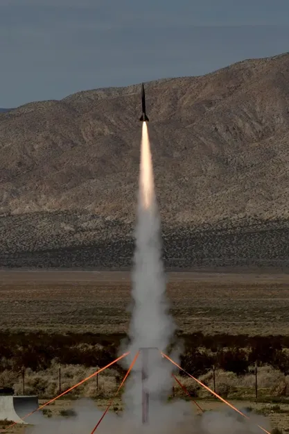 Tháp phóng rocket công suất cao (High Power Rocket Launch Tower) - Image 1