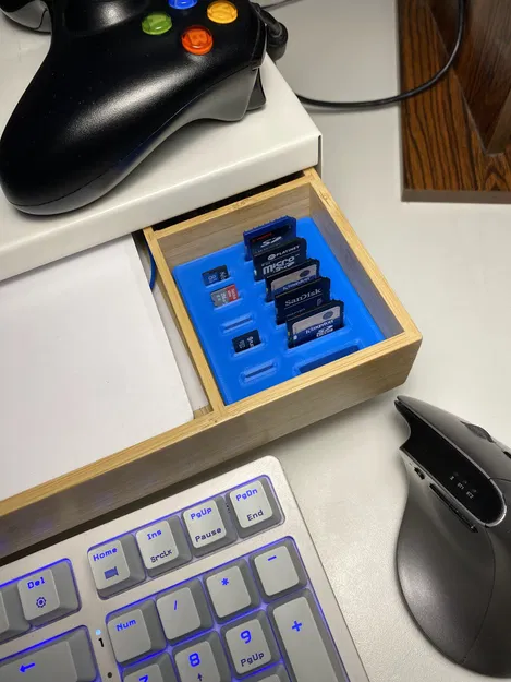 IKEA ELLOVEN - Khay đựng thẻ SD - Image 1