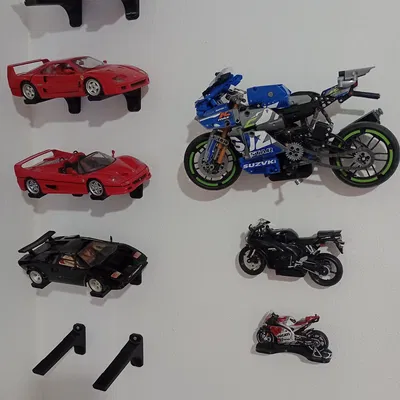 Giá treo tường cho xe mô hình tỉ lệ 1:18