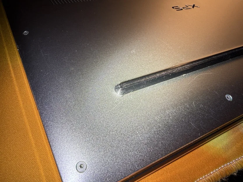Thay thế chân đế TPU cho Dell XPS 9370 (phần dưới) - Image 2