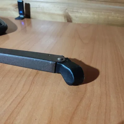 Nắp che cần gạt mưa Volvo 740