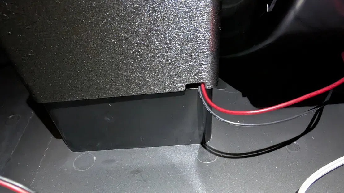 Ốp shroud quạt xả 8038 cho Qidi Plus 4 - Image 3